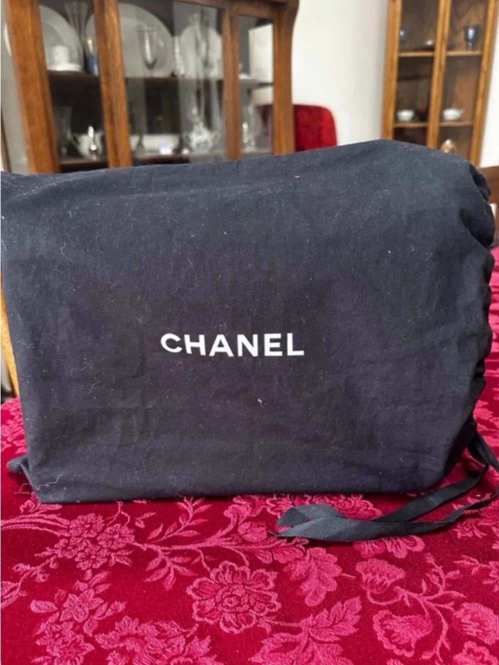 CHANEL Black Patent Leather Chain Shoulder Bag with silver hardware